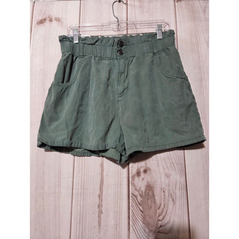 Wonderly Green Paperbag Waist Shorts High Rise Tencel Blend Size 8R Flowy